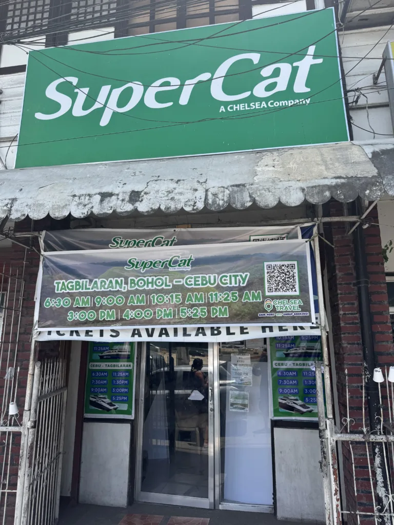 Ferry Tagbilaran Cebu : tarifs, frais et horaires en 2025 9 Agence SuperCat port Taglibaran