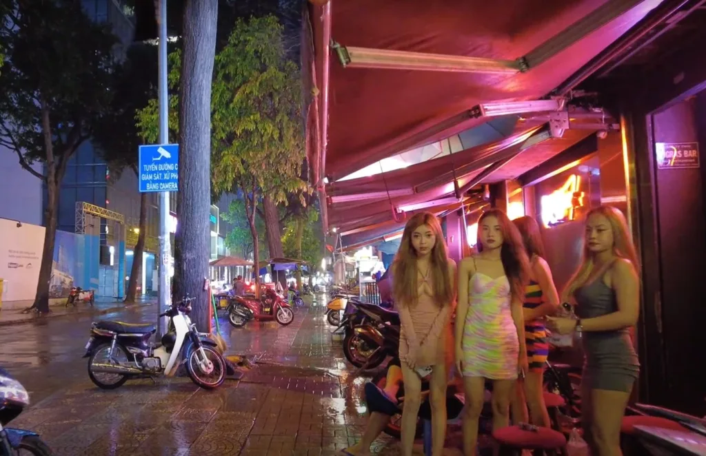Rue Pasteur à Ho Chi Minh : vie nocturne, bars & arnaques 8 Pasteur Street / Rue Pasteur - Ho Chi Minh / Saigon